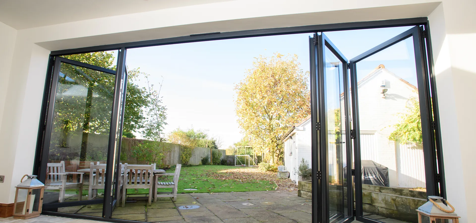 Bifold Upper Edmonton